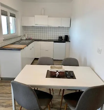 Zakinja Апартаменты *