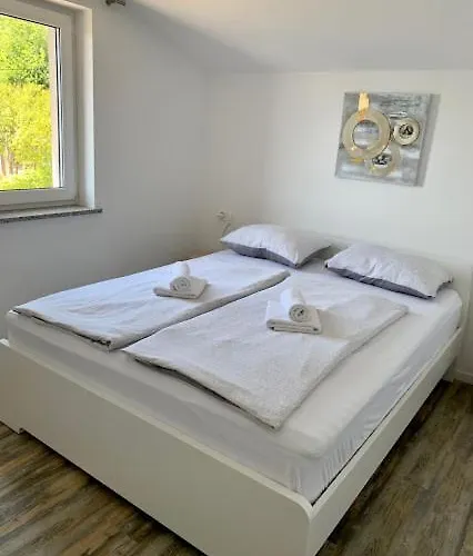 Zakinja 波尔托罗